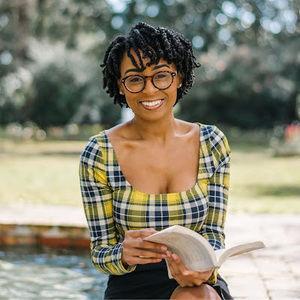 Meet your Posher, Jade